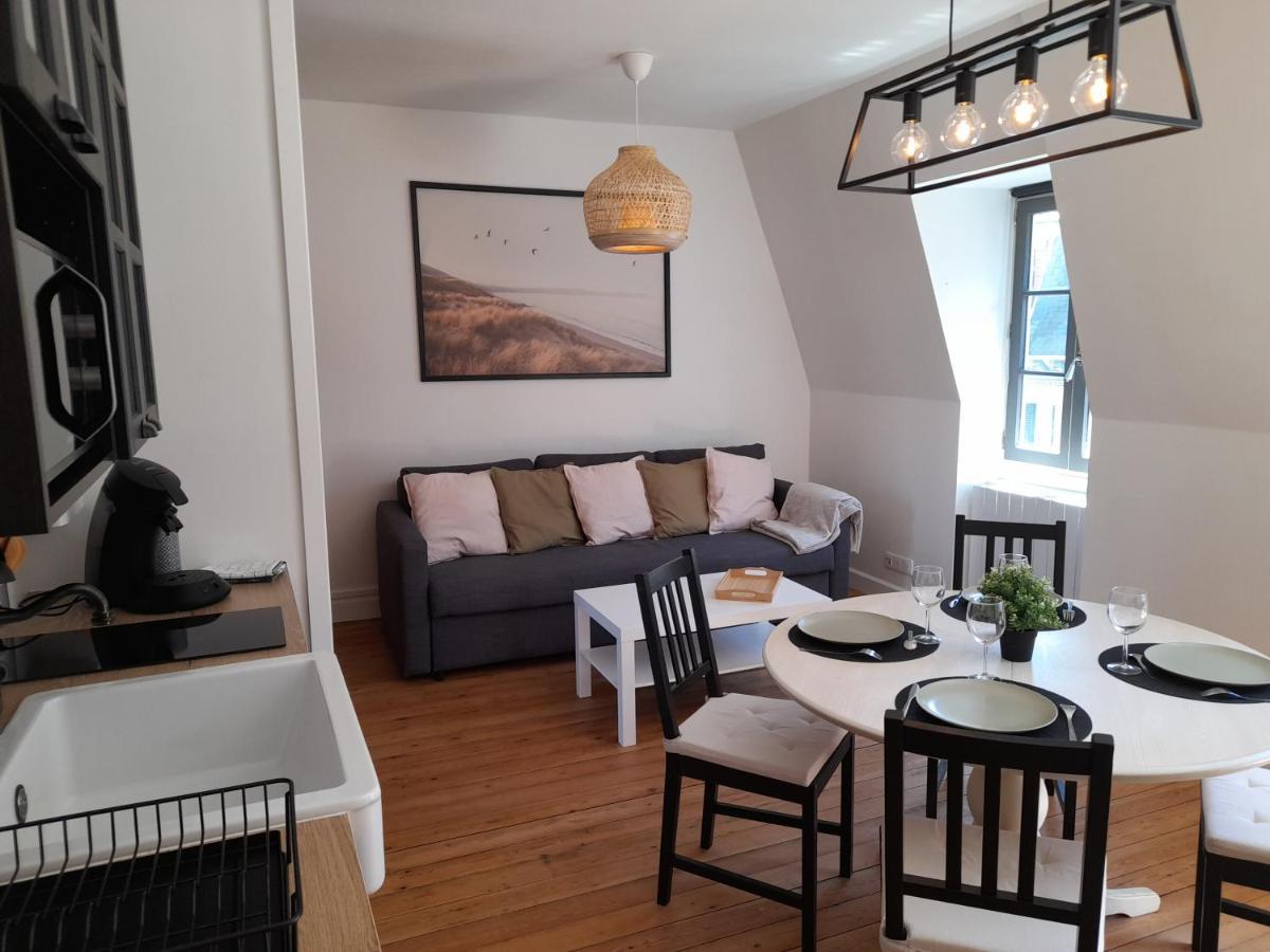Charmante Villa Plein Sud 50M De La Plage - Balcon Vue Laterale Sur Mer - Equipee De La Fibre, Wifi, Internet Mers-les-Bains Bagian luar foto