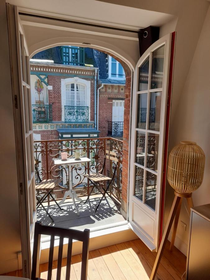 Charmante Villa Plein Sud 50M De La Plage - Balcon Vue Laterale Sur Mer - Equipee De La Fibre, Wifi, Internet Mers-les-Bains Bagian luar foto